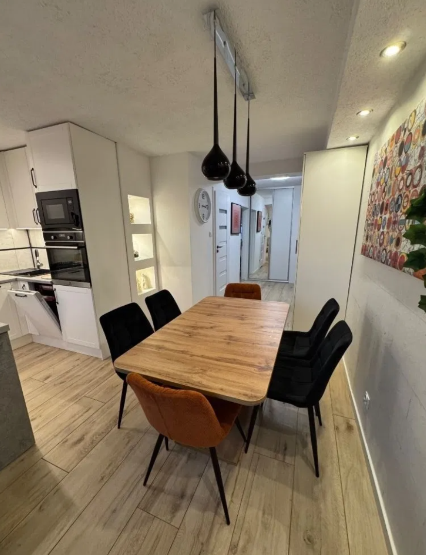 Mieszkanie 3-4 pokoje o powierzchni 56 m² | Po remoncie | Balkon | Świetna lokalizacja - ul. Strzelecka, Ostrów Wlkp.
