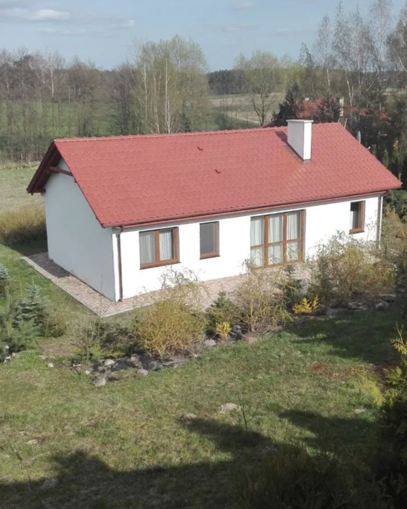 Przytulny dom z ogrzewaniem pompą ciepła, 1300 m² działka - 30 minut od Tczewa