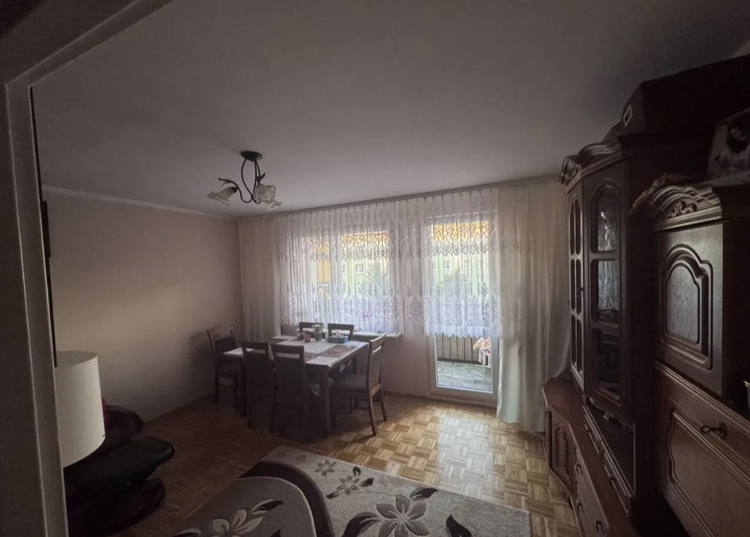 Przytulne mieszkanie 49 m² na 2. piętrze w Łęcznej – gotowe do zamieszkania