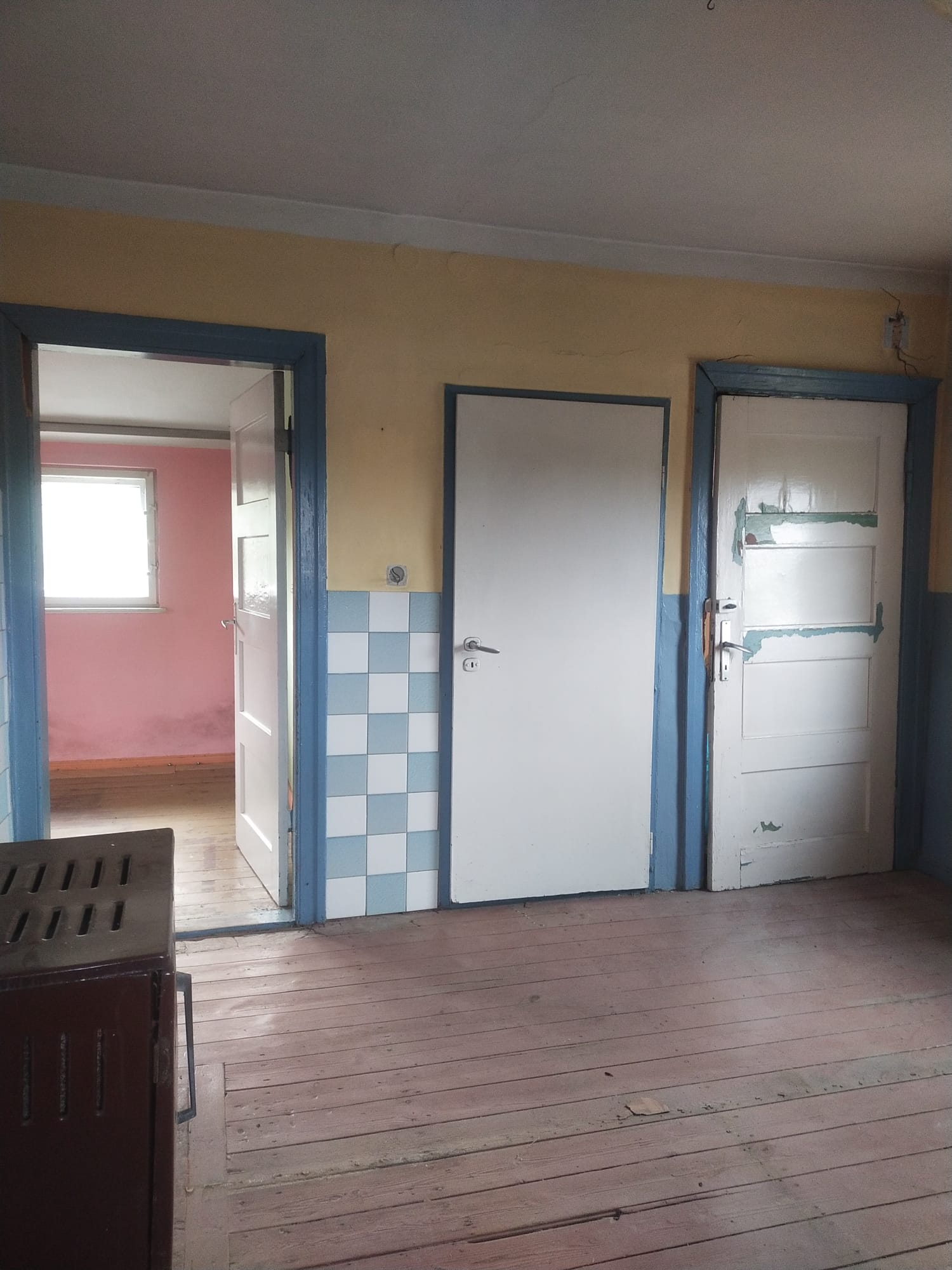 Mieszkanie 33,8 m² do kapitalnego remontu - Przelewice, idealne na start lub inwestycję