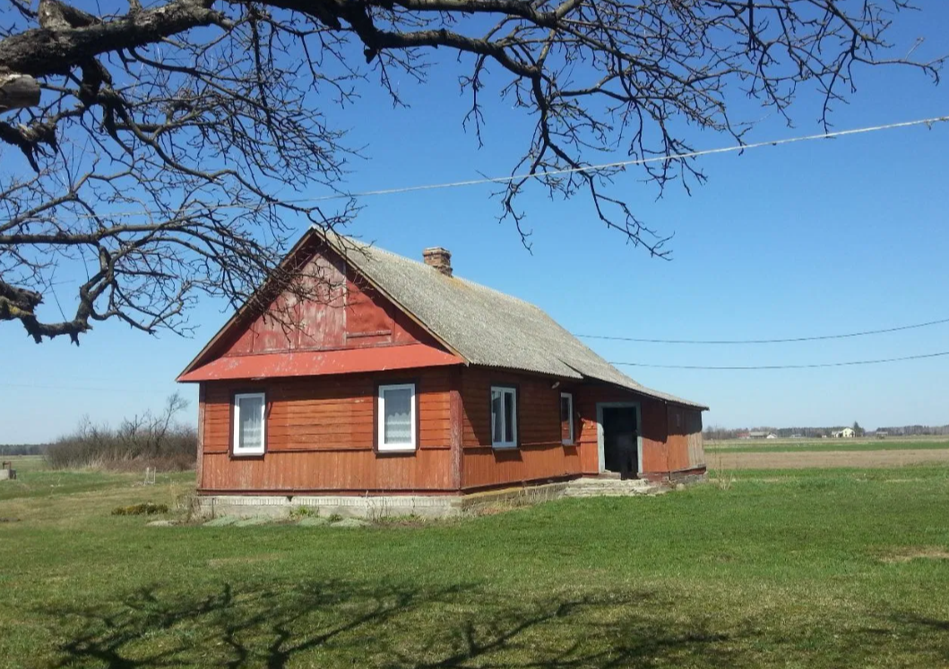 Dom 3 pokoje 80 m²,  z duszą na wsi – 3,5 ha ziemi, cisza i spokój – Sosnówka