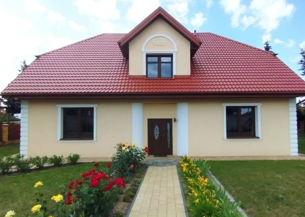 Wyjątkowa nieruchomość! Odnowiony dworek z piwnicą na wino i sauną